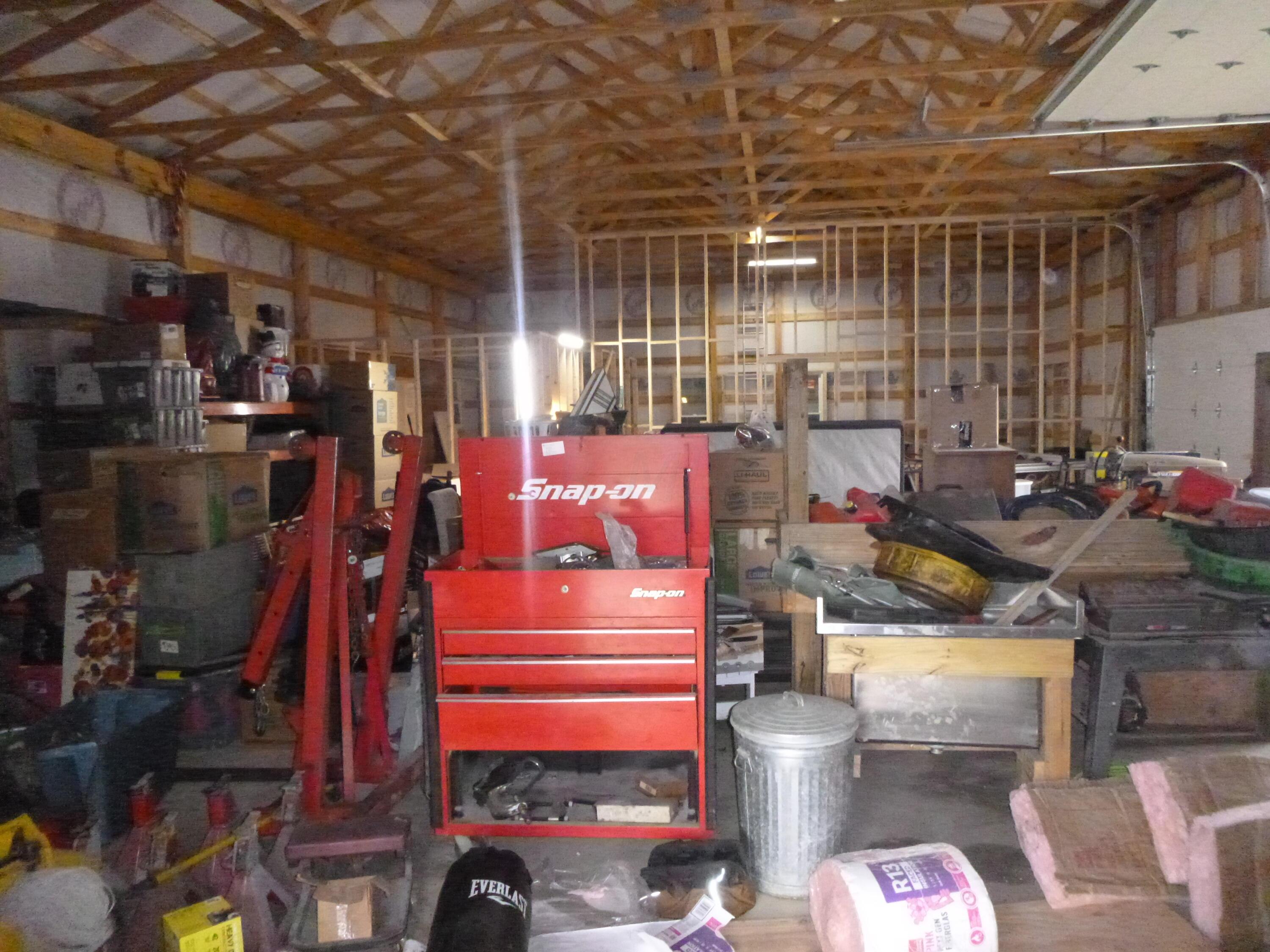 2331 Millersburg Road Utica, OH 43080 - Photo 8 of 8 building interior