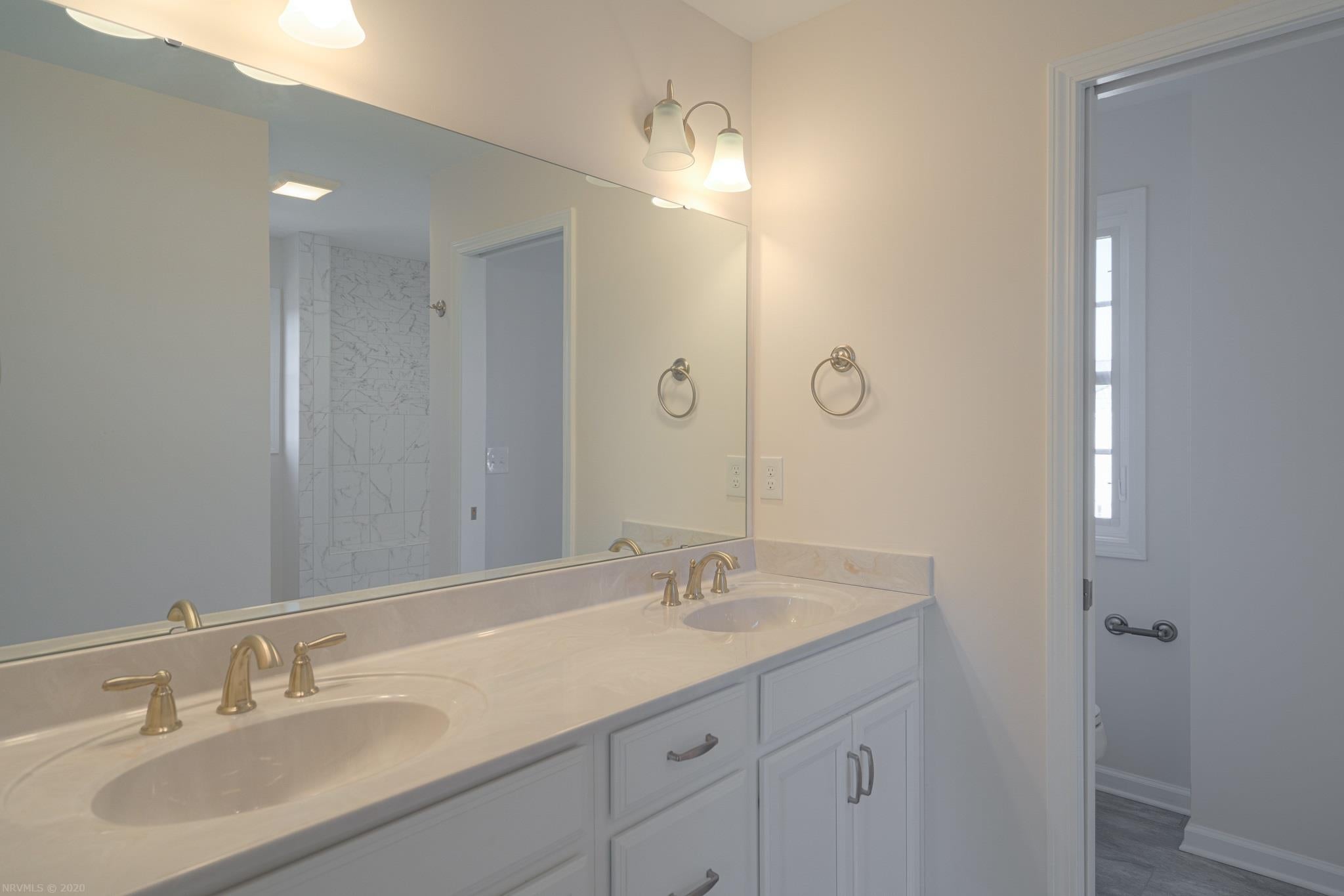 1242 Walnut Ridge Road Christiansburg, VA 24073 - Photo 17 of 28 Gallery Image 17