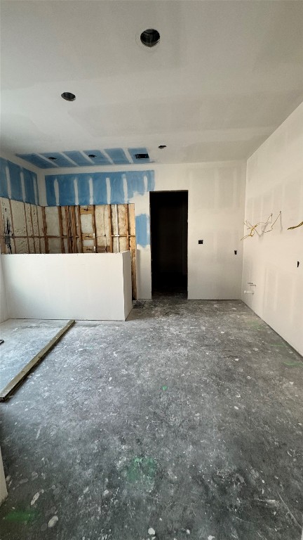 65 Shadow Creek Ridge Drive Spring, TX 77389 - Photo 29 of 35 a view of an empty room with a window