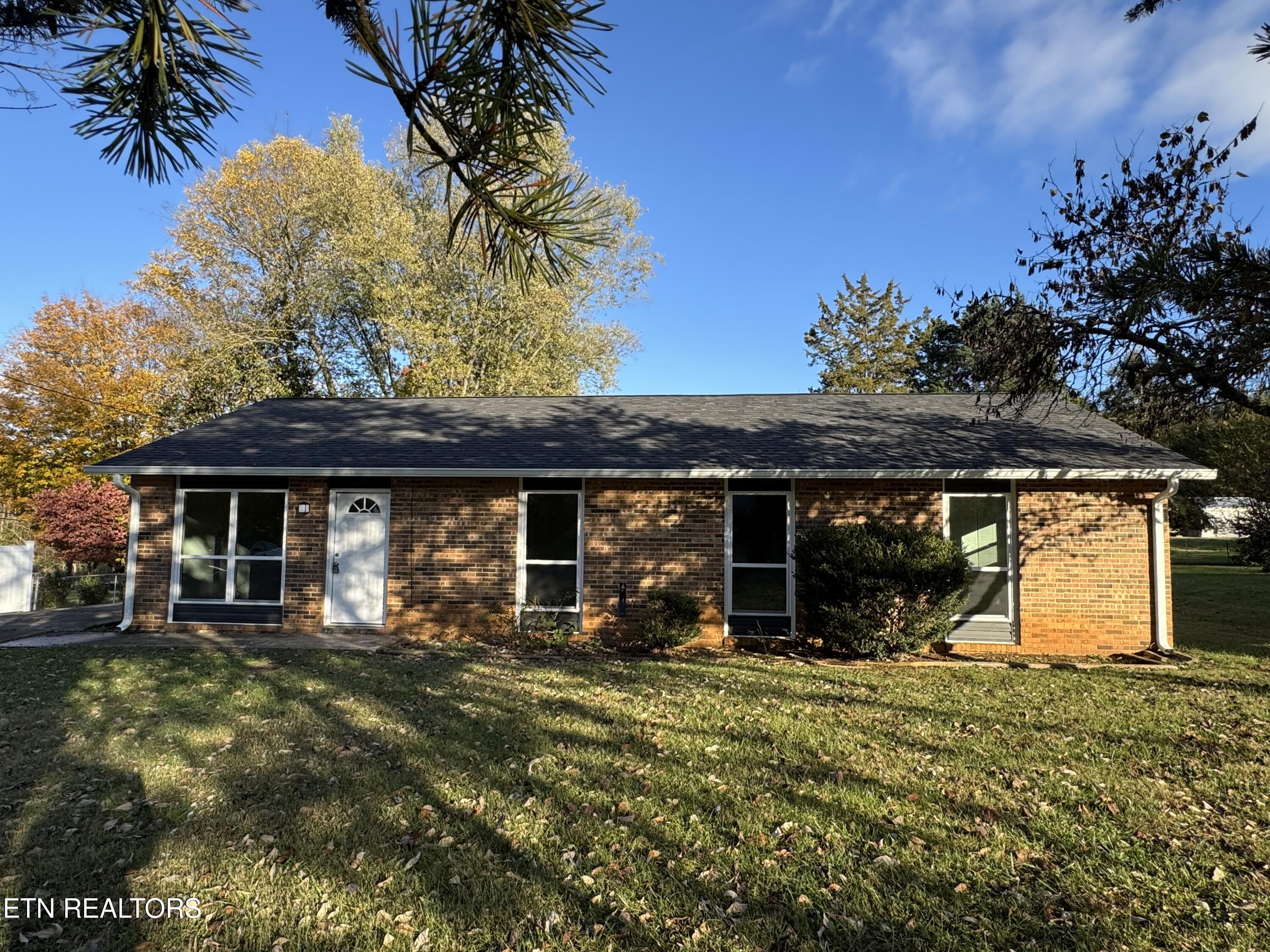 1140 Roswell Road Knoxville, TN 37923 - Photo 14 of 15 IMG_0605