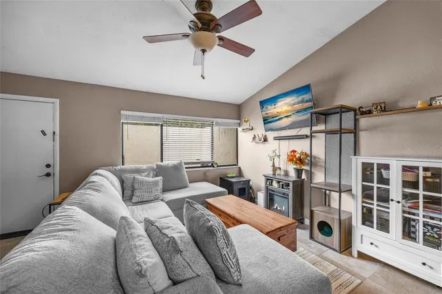 $170,000 | 2508 Southwest 35th Place, Unit I51, Gainesville, FL 32608