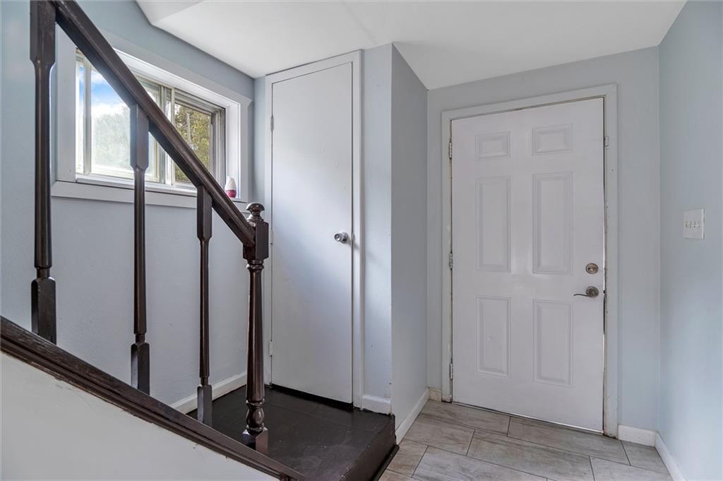 3058 Universal Road Pittsburgh, PA 15235 - Photo 3 of 21 Gallery Image 3