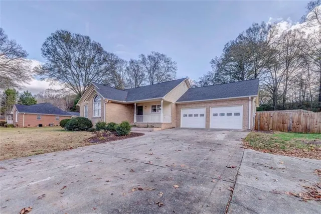 $305,000 | 292 Kimwood Drive, Cedartown, GA 30125