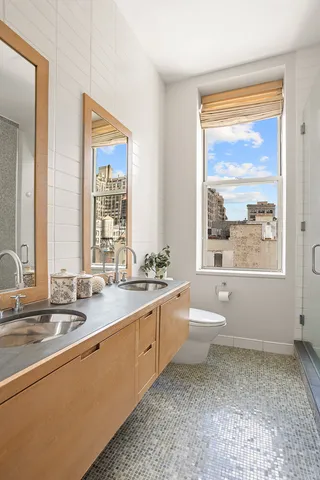 $2,445,000 | 49 East 21st Street, Unit 11B | Flatiron