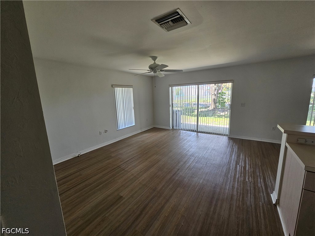 5337 Glenlivet Road Fort Myers, FL 33907 - Photo 13 of 18