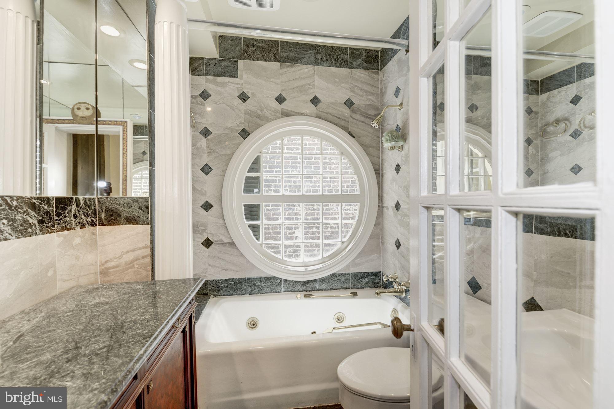 528 8th Street Northeast Washington, DC 20002 - Photo 13 of 21 Bath