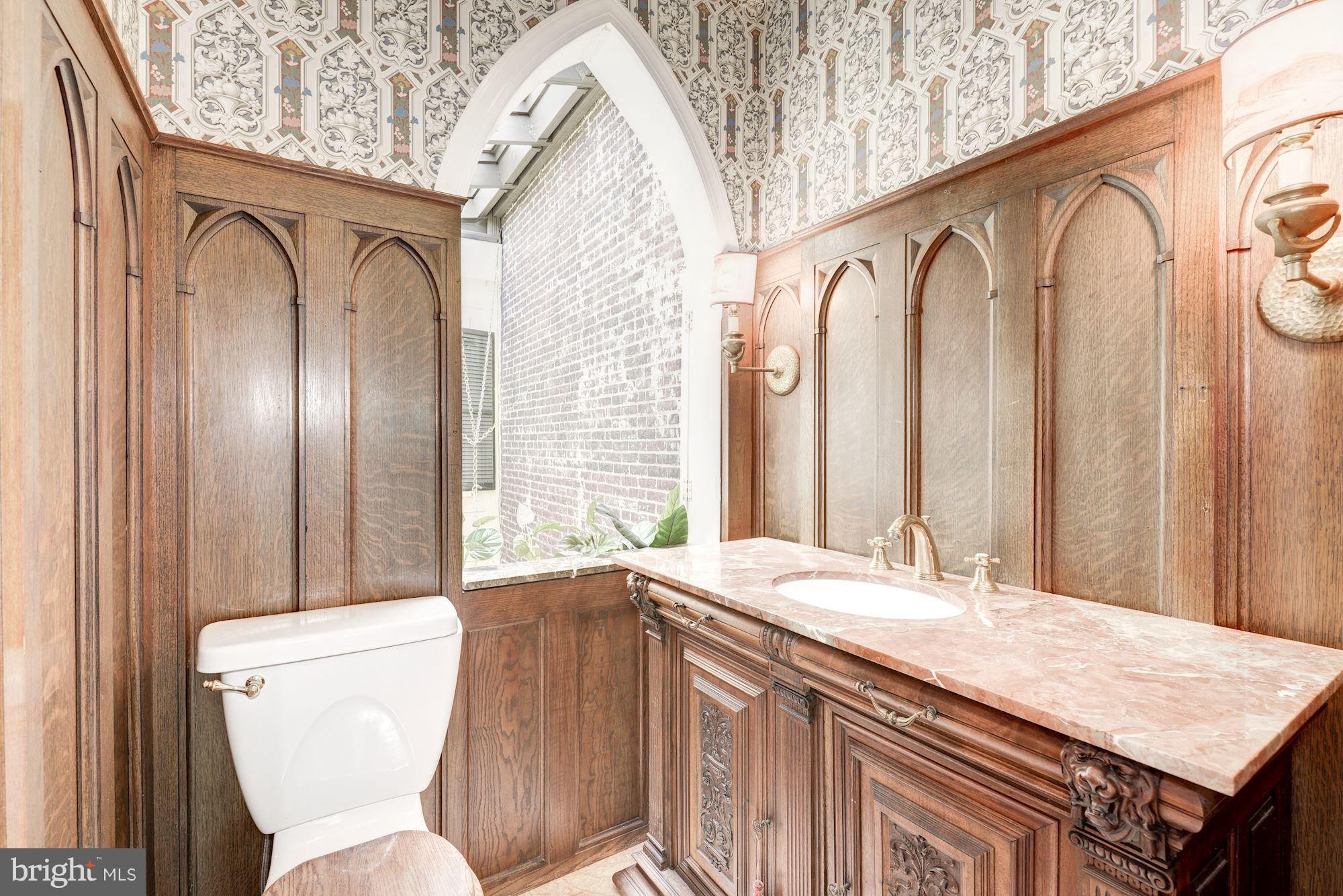 528 8th Street Northeast Washington, DC 20002 - Photo 9 of 21 Bath (Master)