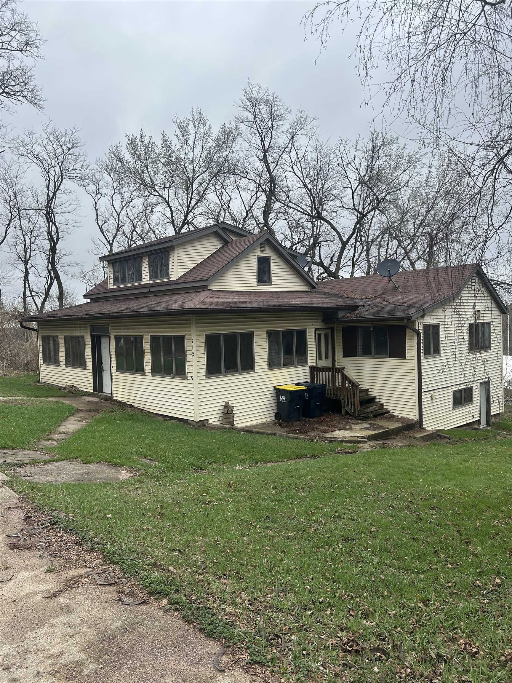 212 Center Street Necedah, WI 54646 - Photo 2 of 33