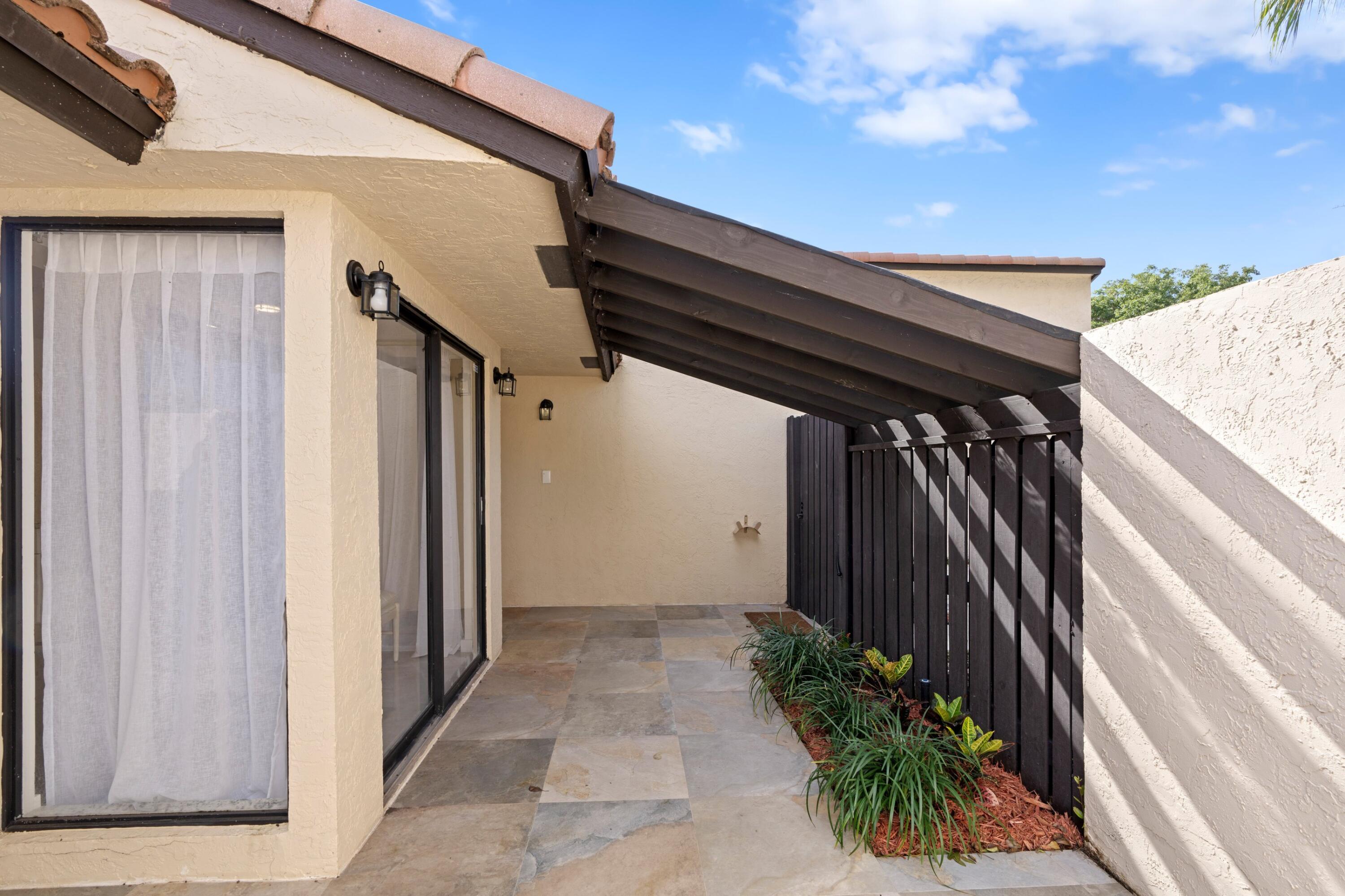 6850 Northwest 2nd Avenue, Unit 1 Boca Raton, FL 33487 - Photo 21 of 31