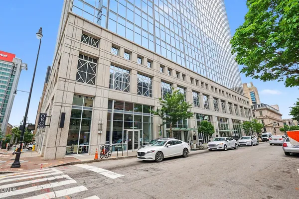$399,900 | 301 Fayetteville Street, Unit 3002, Raleigh, NC 27601