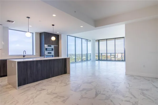 $1,650,000 | 777 3rd Avenue North, Unit 1603, St. Petersburg, FL 33701