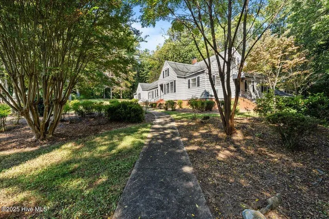 $349,000 | 1306 Sunset Drive, Siler City, NC 27344