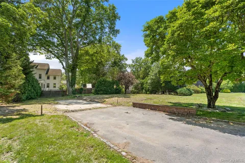 $1,299,000 | 819 The Crescent, Mamaroneck, NY 10543