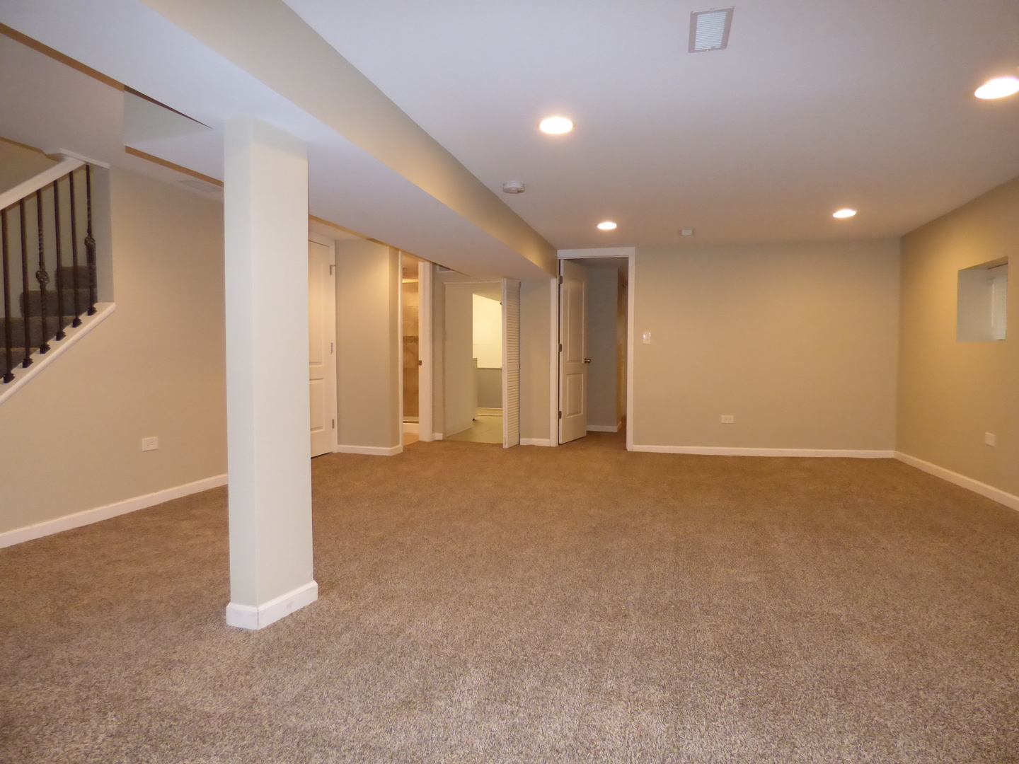 4818 North Hamlin Avenue Chicago, IL 60625 - Photo 16 of 22