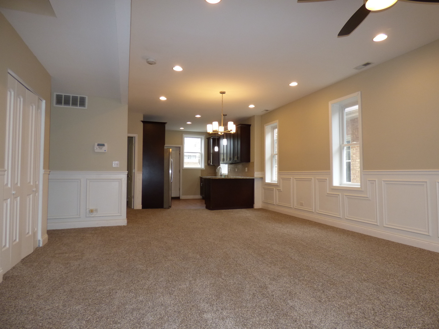 4818 North Hamlin Avenue Chicago, IL 60625 - Photo 3 of 22
