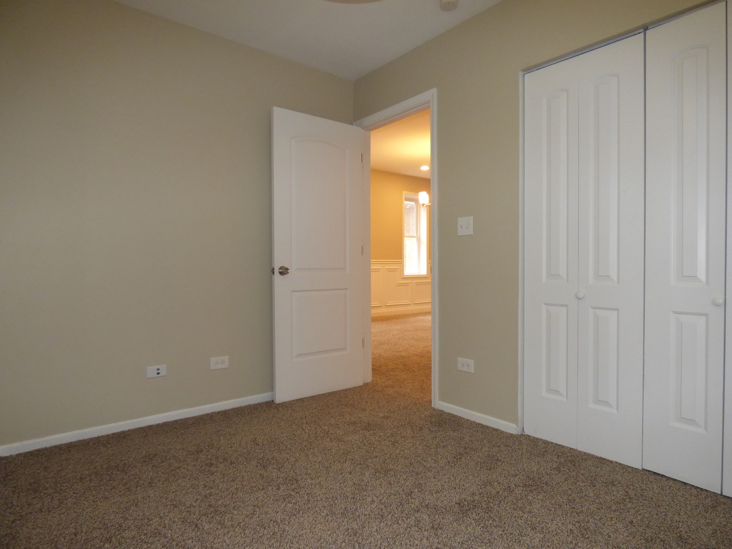 4818 North Hamlin Avenue Chicago, IL 60625 - Photo 6 of 22