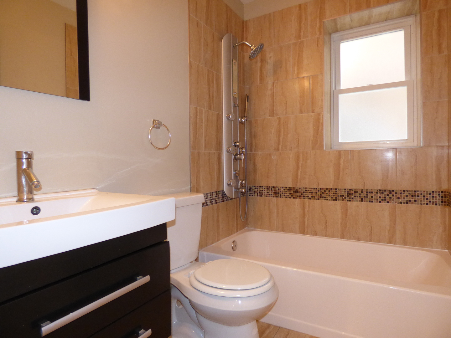 4818 North Hamlin Avenue Chicago, IL 60625 - Photo 7 of 22
