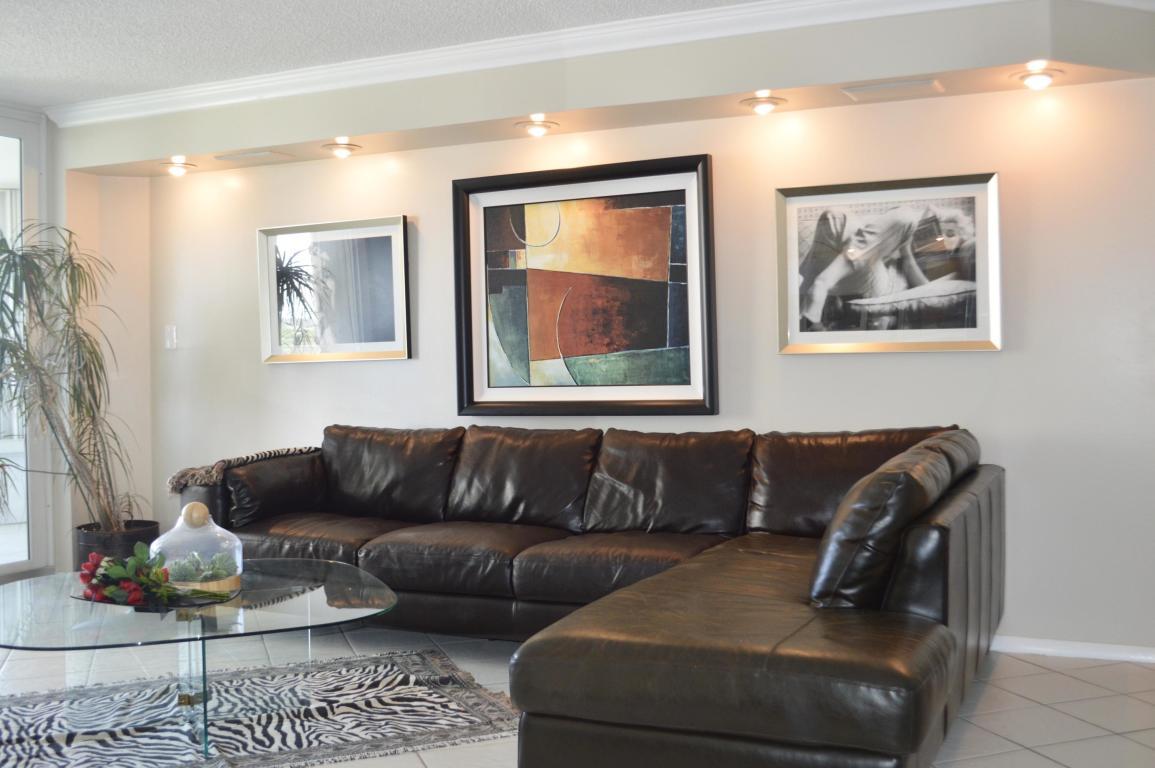550 South Ocean Boulevard, Unit 805 Boca Raton, FL 33432 - Photo 17 of 31 large living room