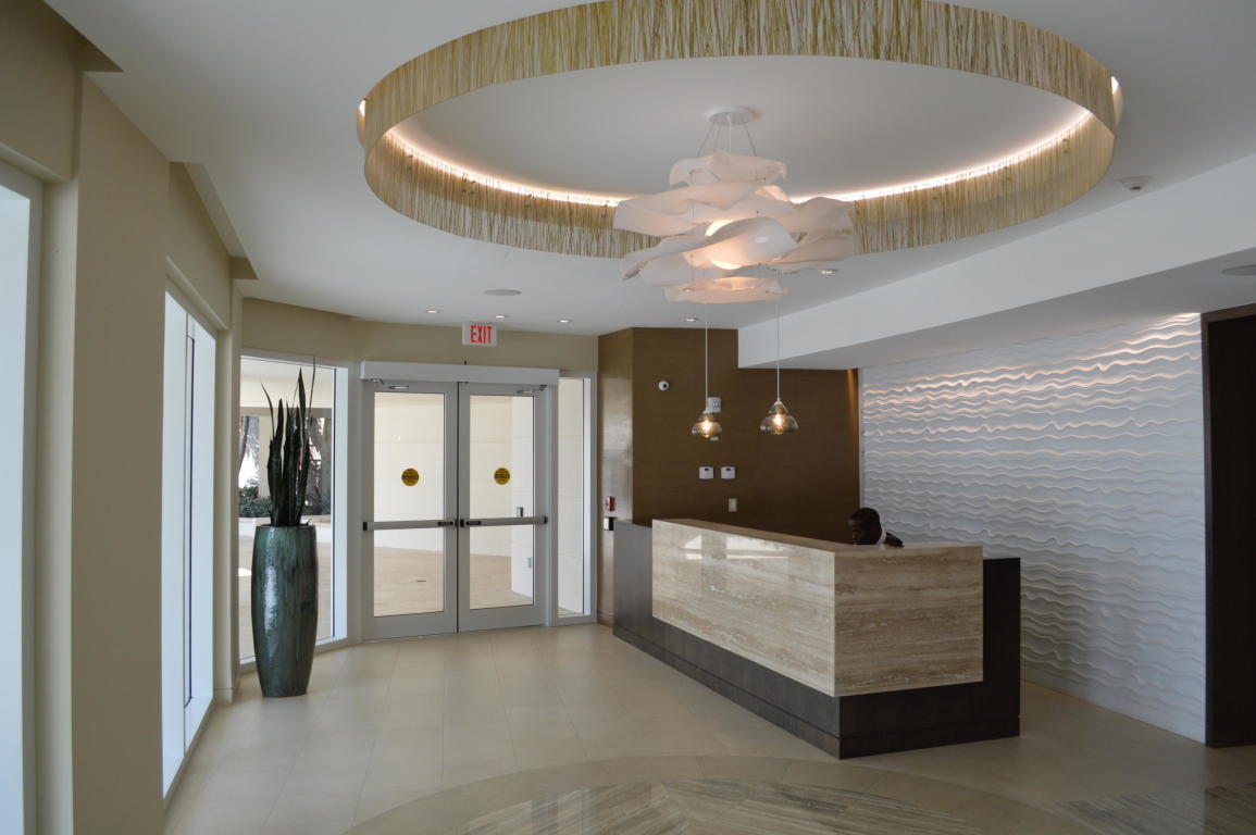 550 South Ocean Boulevard, Unit 805 Boca Raton, FL 33432 - Photo 25 of 31 lobby with concierge