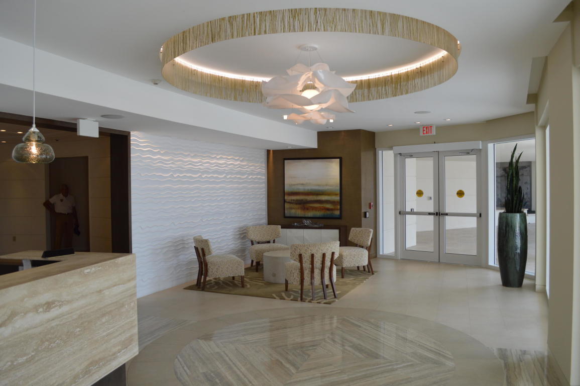 550 South Ocean Boulevard, Unit 805 Boca Raton, FL 33432 - Photo 26 of 31 seating area in lobby
