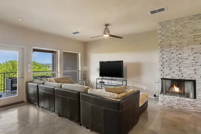 $3,000 | 970 Parkview Drive, Canyon Lake, TX 78133