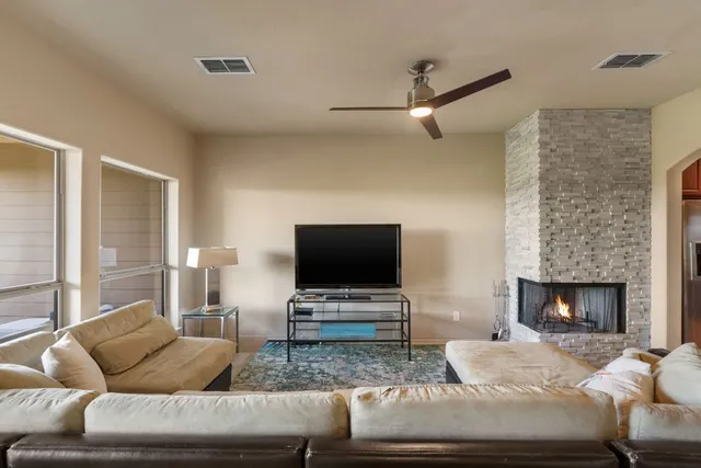 $3,000 | 970 Parkview Drive, Canyon Lake, TX 78133