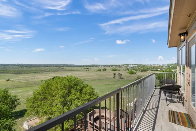 $3,000 | 970 Parkview Drive, Canyon Lake, TX 78133