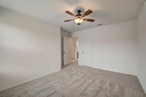 $2,650 | 8008 Copper Prairie Bend, Lago Vista, TX 78645