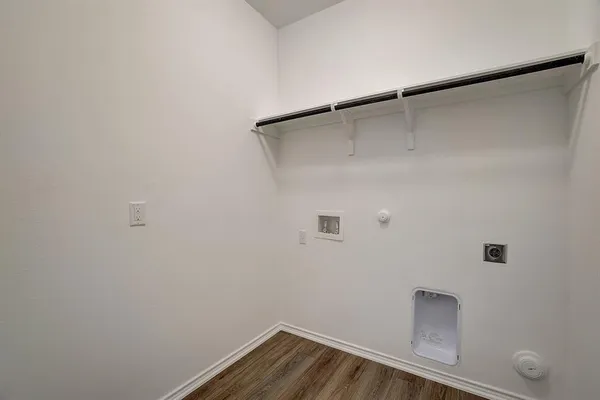 $2,650 | 8008 Copper Prairie Bend, Lago Vista, TX 78645