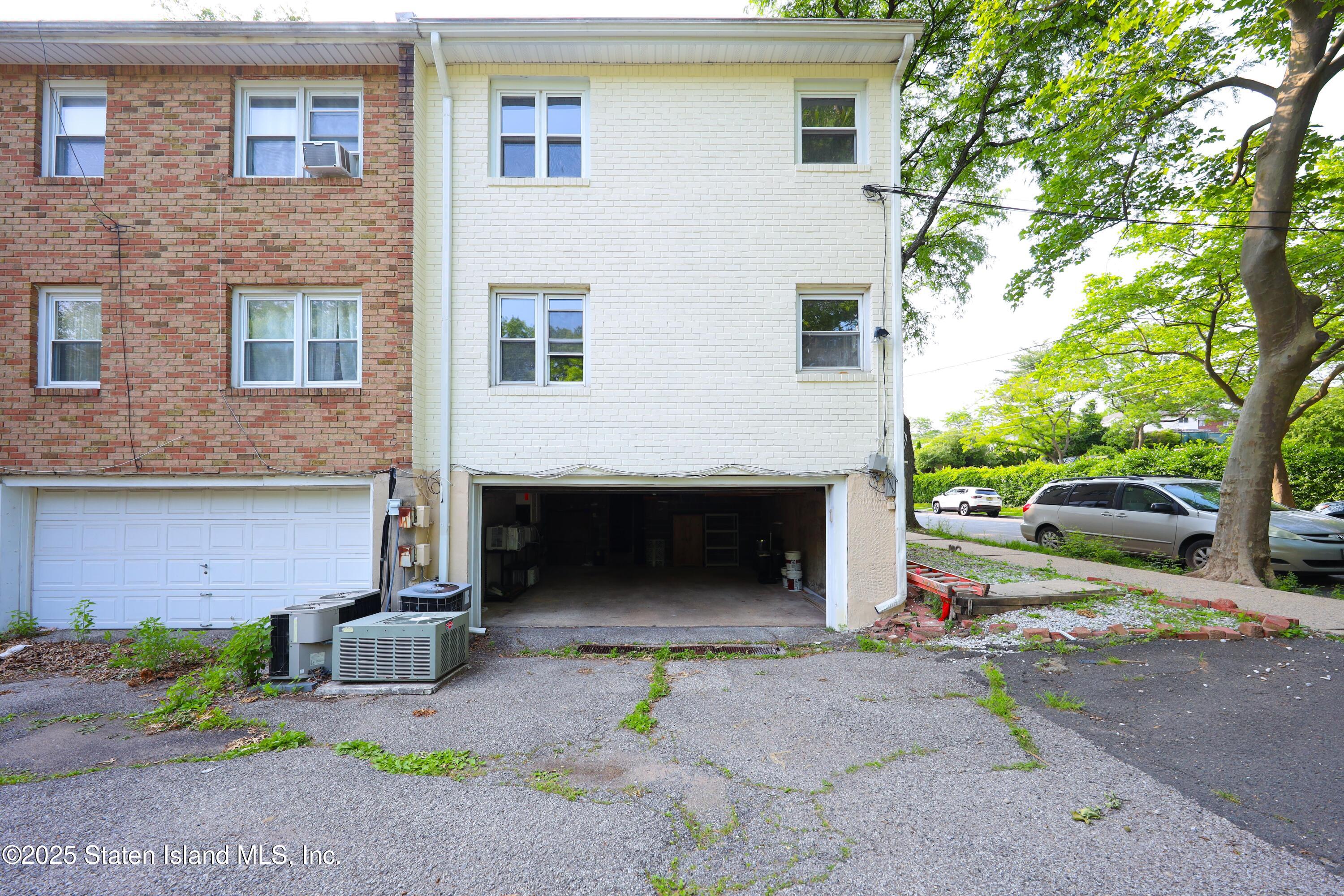 2 Remsen Street Staten Island, NY 10304 - Photo 26 of 35 651A0104