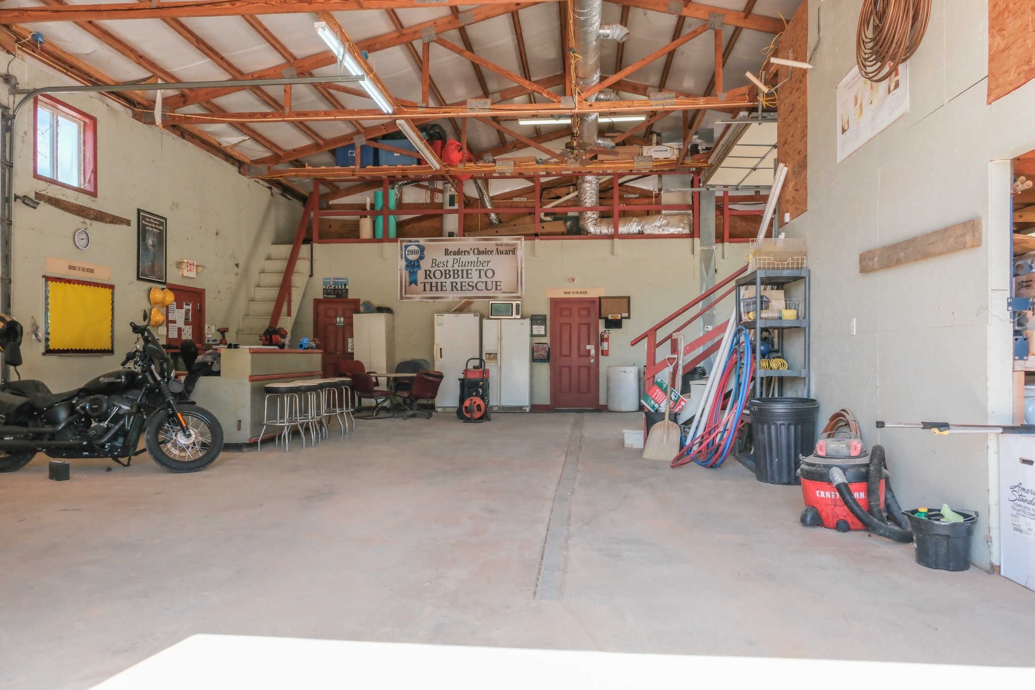 10610 Highway 79 Springville, TN 38256 - Photo 36 of 60 a view of a room with gym equipment