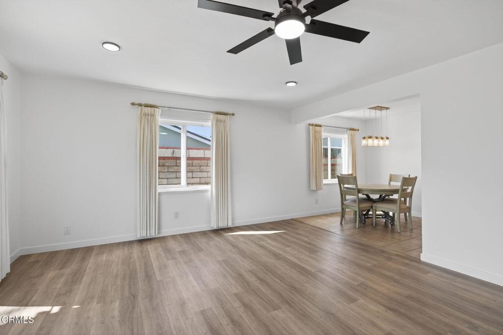 4716 South B Street Oxnard, CA 93033 - Photo 12 of 44 15