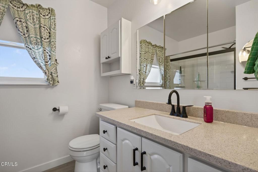 4716 South B Street Oxnard, CA 93033 - Photo 16 of 44 19