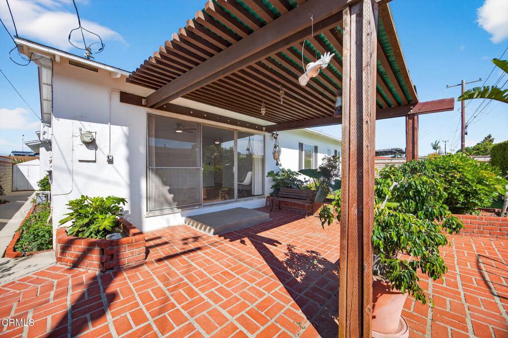 4716 South B Street Oxnard, CA 93033 - Photo 29 of 44 32