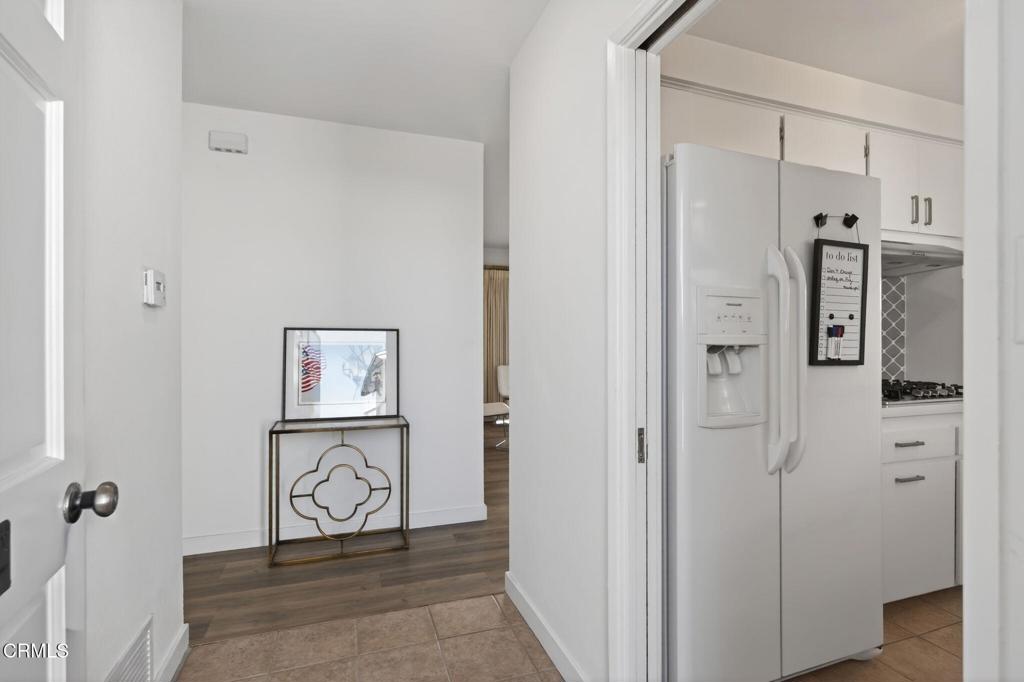 4716 South B Street Oxnard, CA 93033 - Photo 5 of 44 5