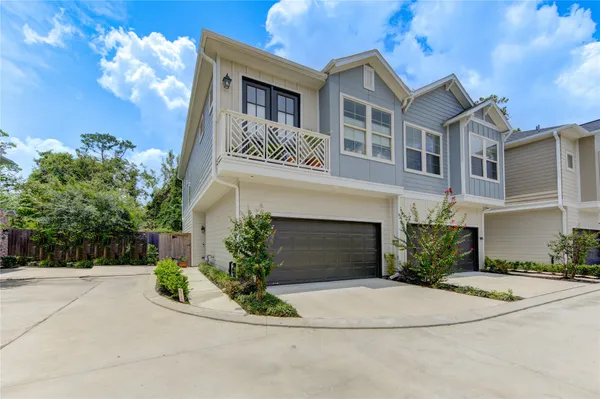 $2,495 | 5103 Royal Heath Drive, Houston, TX 77018