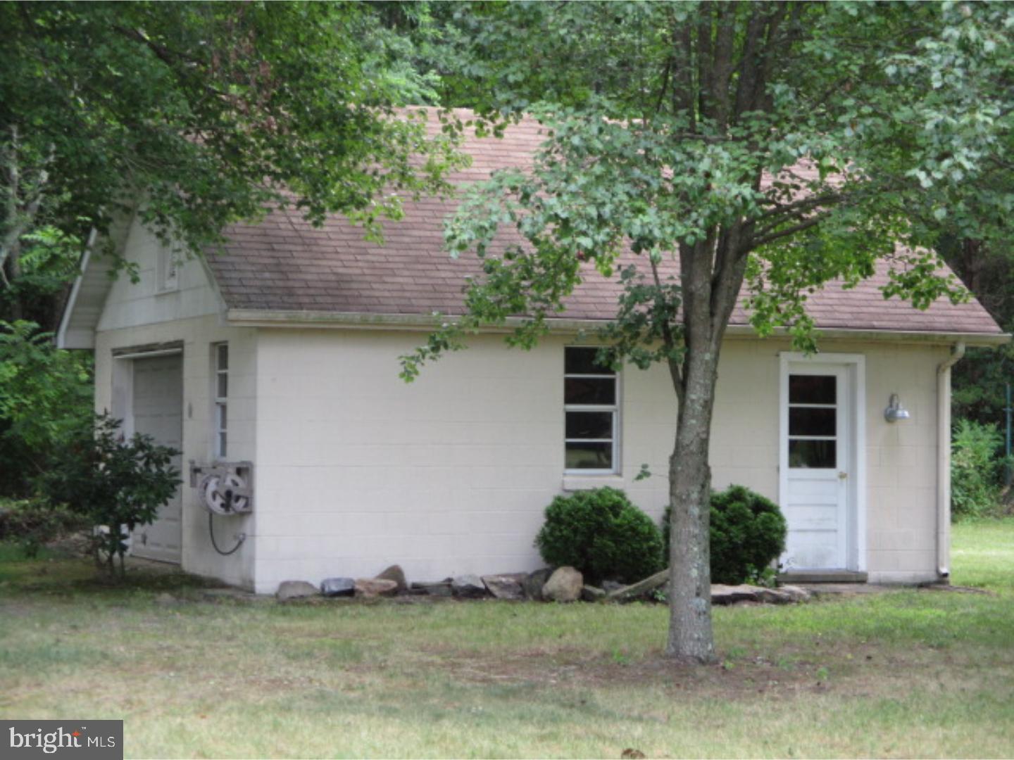 266 Cross Keys Road Berlin, NJ 08009 - Photo 6 of 18