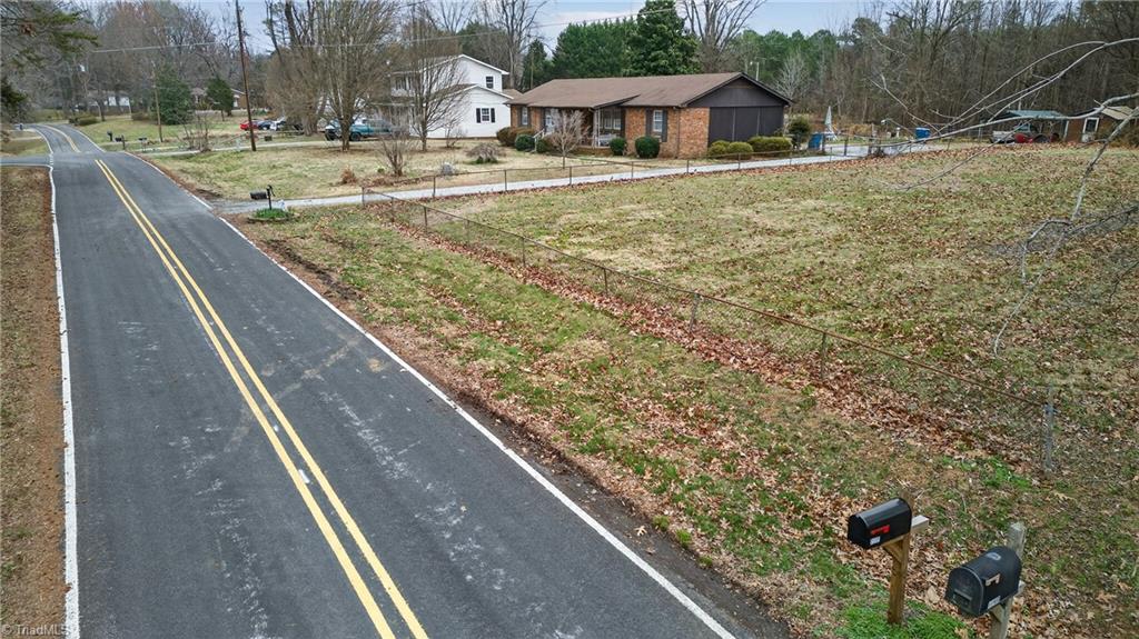 2204 Carlford Road Pleasant Garden, NC 27313 - Photo 4 of 12