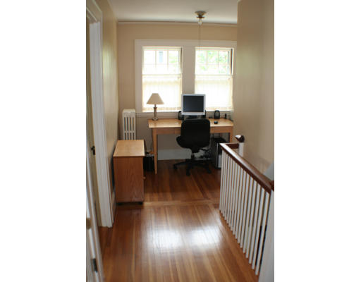 33 Merrill Road Watertown, MA 02472 - Photo 15 of 18