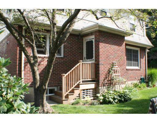 33 Merrill Road Watertown, MA 02472 - Photo 18 of 18