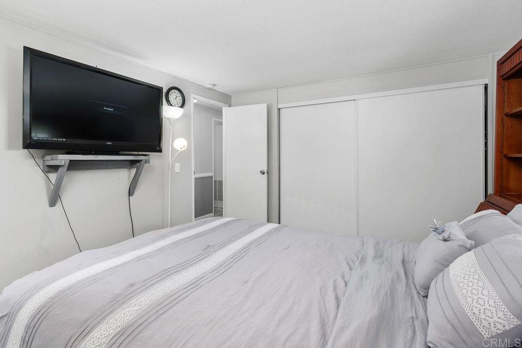 530 West Devonshire Avenue, Unit 84 Hemet, CA 92543 - Photo 34 of 36