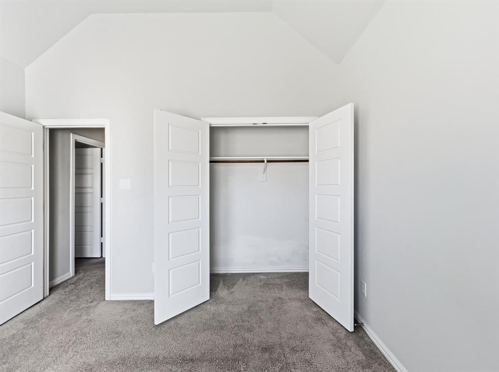 12632 Akenside Road Frisco, TX 75035 - Photo 28 of 40 an empty room with closet