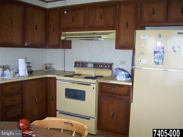 592 Blooming Grove Road Hanover, PA 17331 - Photo 7 of 12 Gallery Image 7