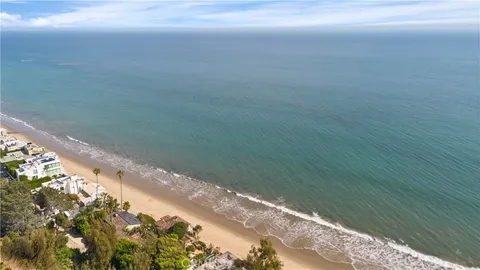 $4,695,000 | 27409 Pacific Coast Highway, Malibu, CA 90265