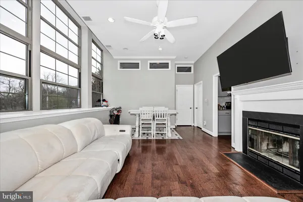 $325,000 | 3700 College Avenue, Unit 305, Ellicott City, MD 21043