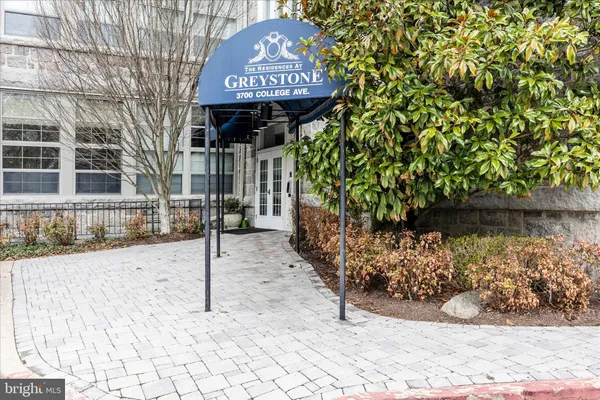 $325,000 | 3700 College Avenue, Unit 305, Ellicott City, MD 21043