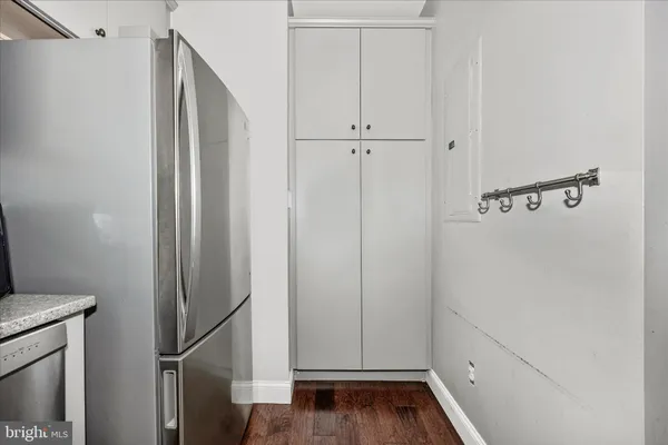 $325,000 | 3700 College Avenue, Unit 305, Ellicott City, MD 21043