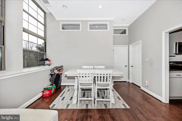 $325,000 | 3700 College Avenue, Unit 305, Ellicott City, MD 21043