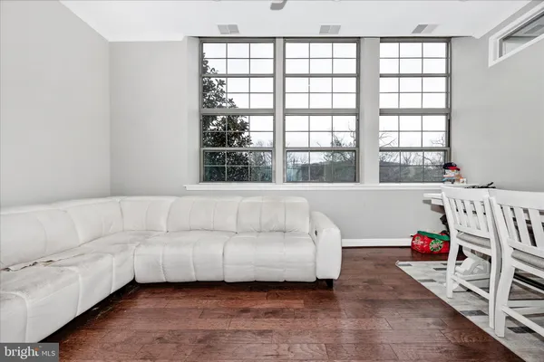 $325,000 | 3700 College Avenue, Unit 305, Ellicott City, MD 21043