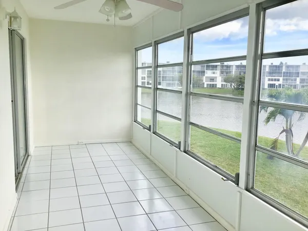 $1,750 | 2035 Exeter, Unit 2035, Boca Raton, FL 33434